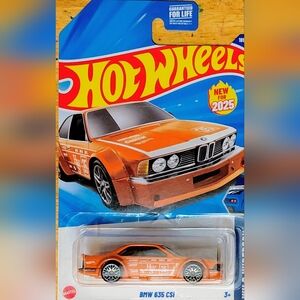 Hot Wheels 1/5 Wild Widebody BMW 635 CSi 185/250 Orange Variant